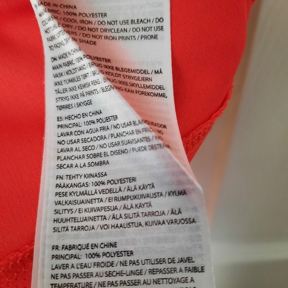 2XU t-shirt Medium - Picture 7 of 7